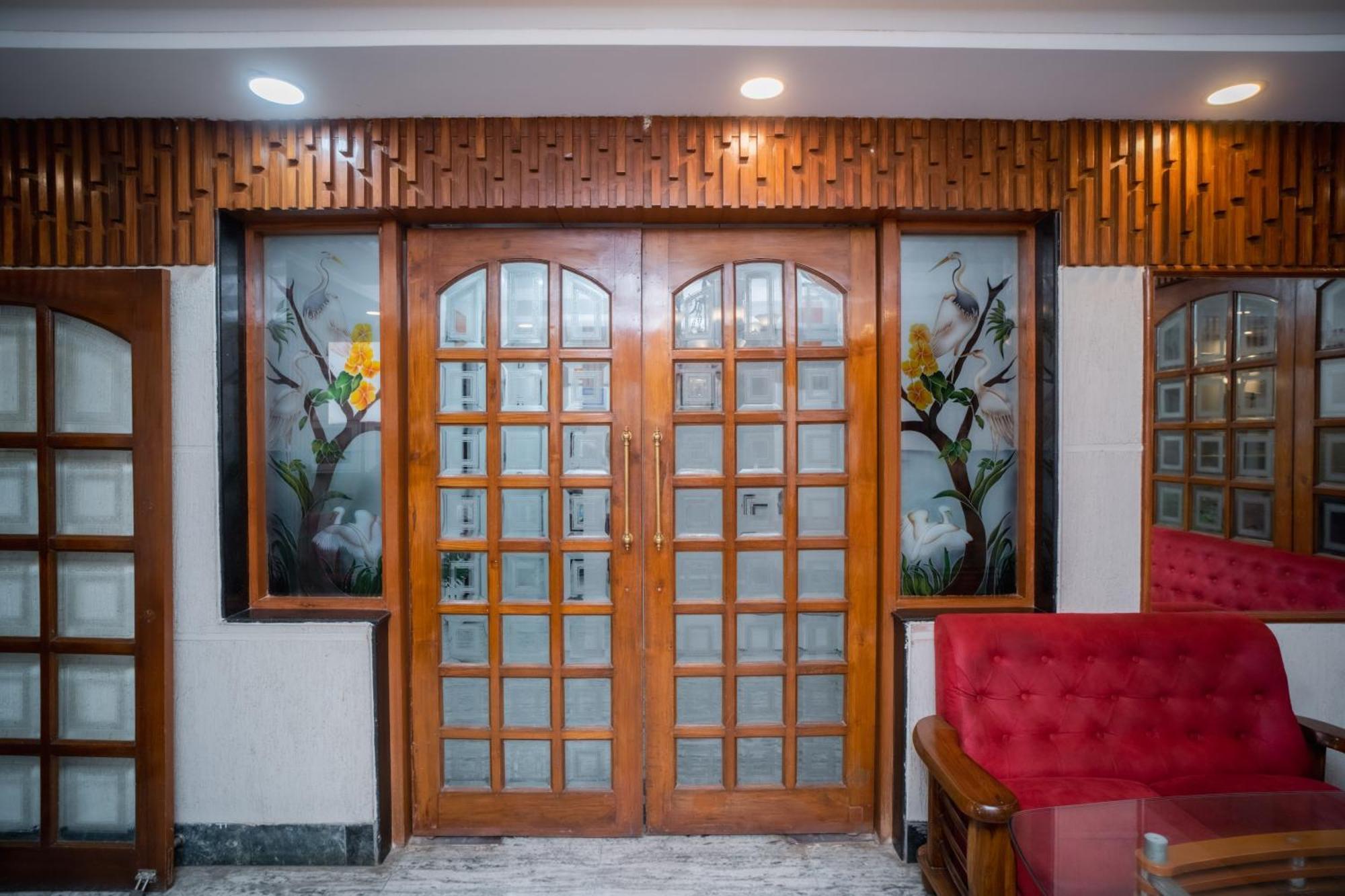 Pearl Courtyard Dormitory Варанаси Экстерьер фото