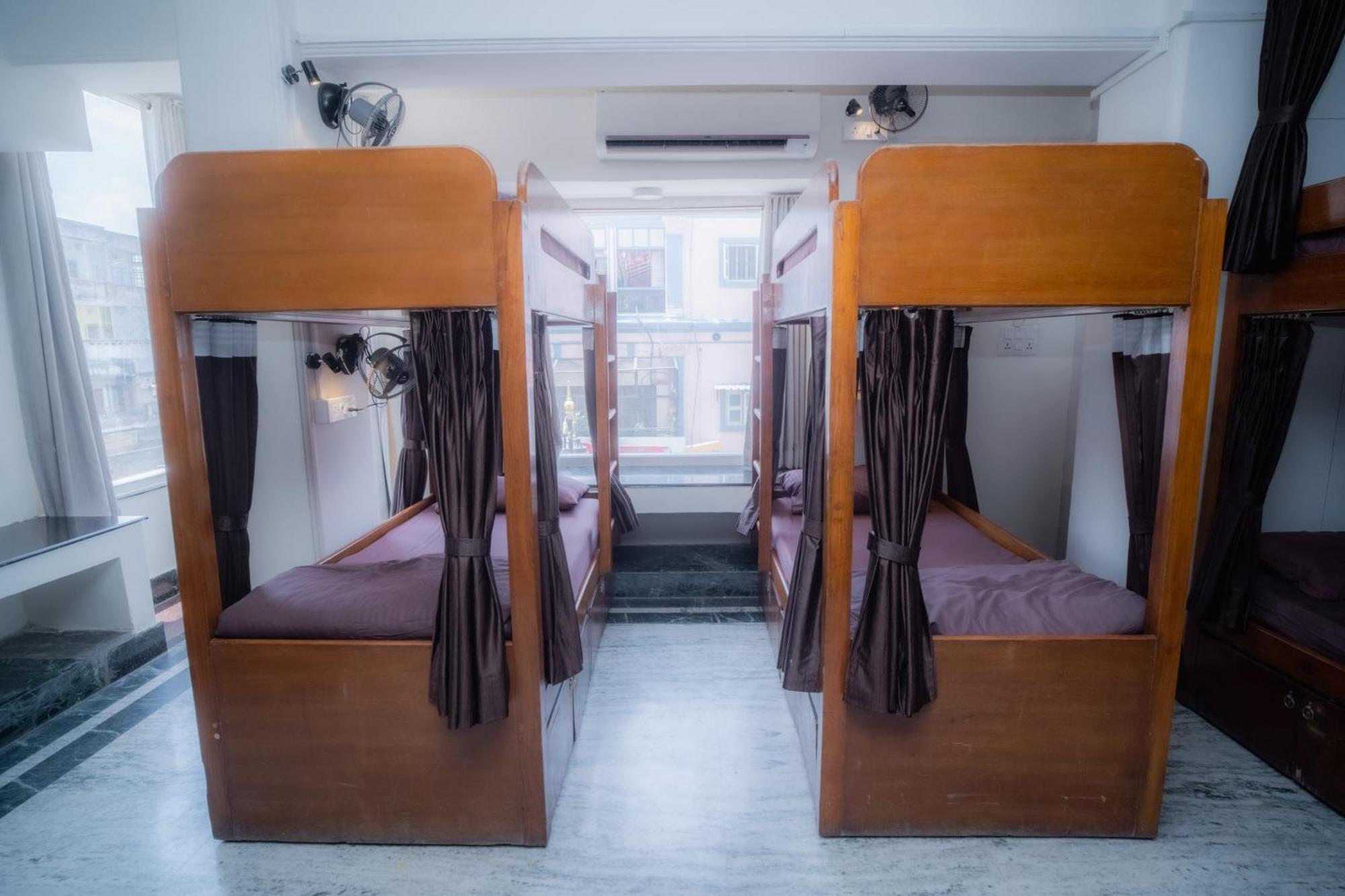 Pearl Courtyard Dormitory Варанаси Экстерьер фото